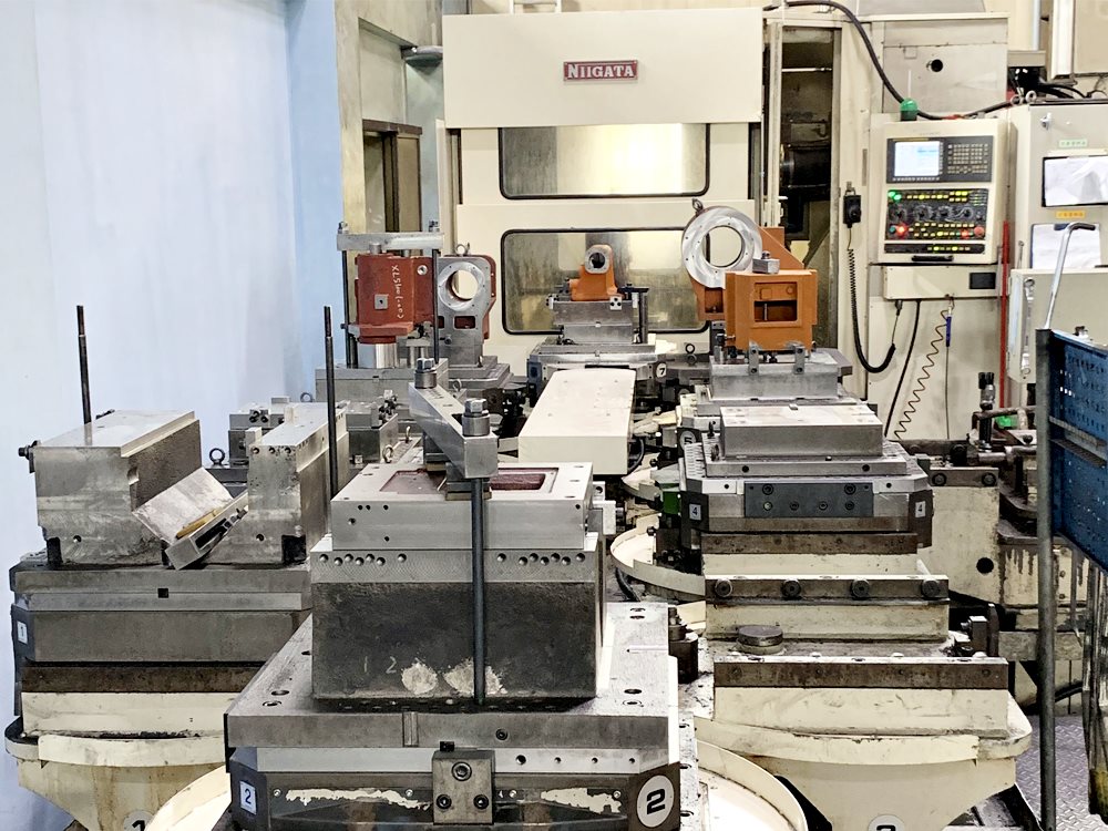 NIIGATA-臥式綜合加工機NC1
