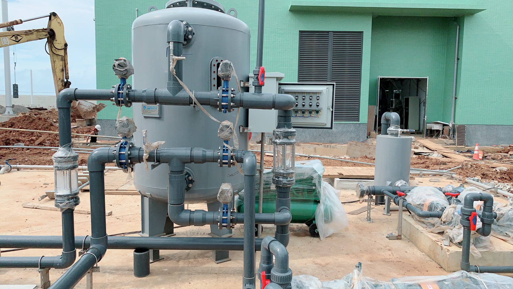 工業配管-淡水輕軌