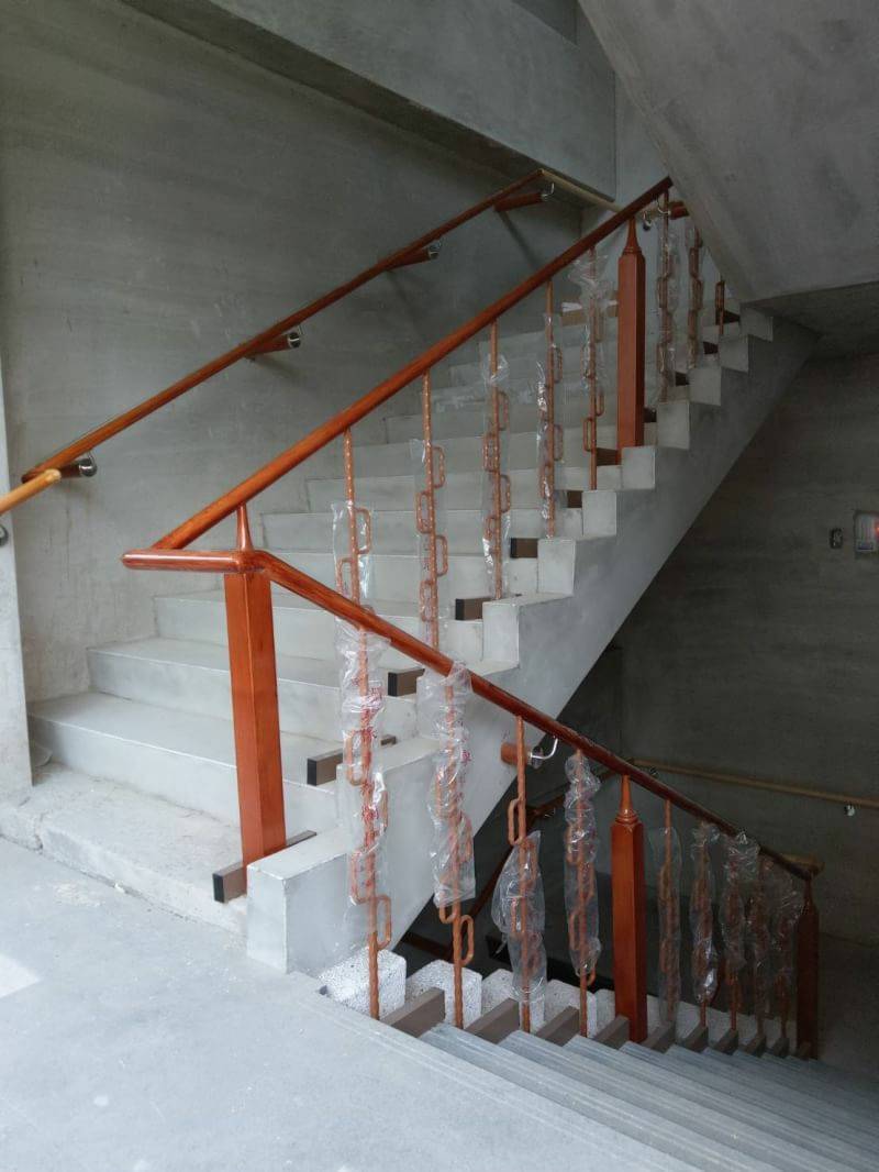 彰化大樓樓梯扶手安裝