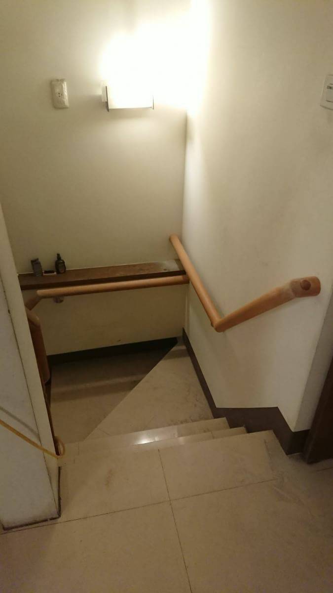 醫院樓梯扶手維修安裝