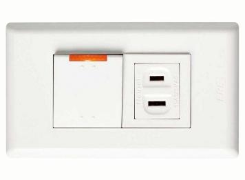 單開關單插座