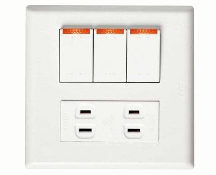 三開關雙插座