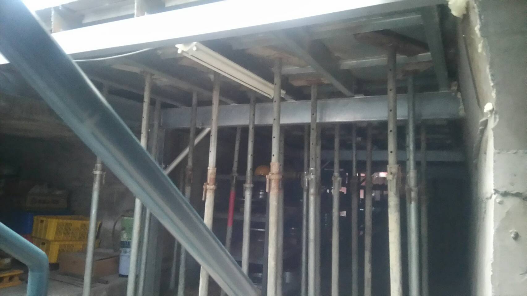 舖橋造路移機工程&nbsp;