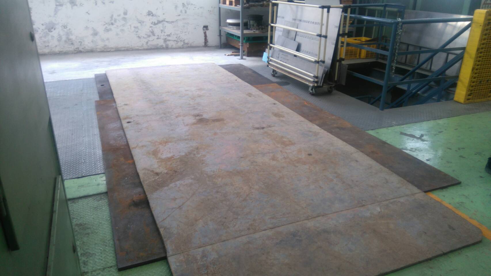 舖橋造路移機工程&nbsp;