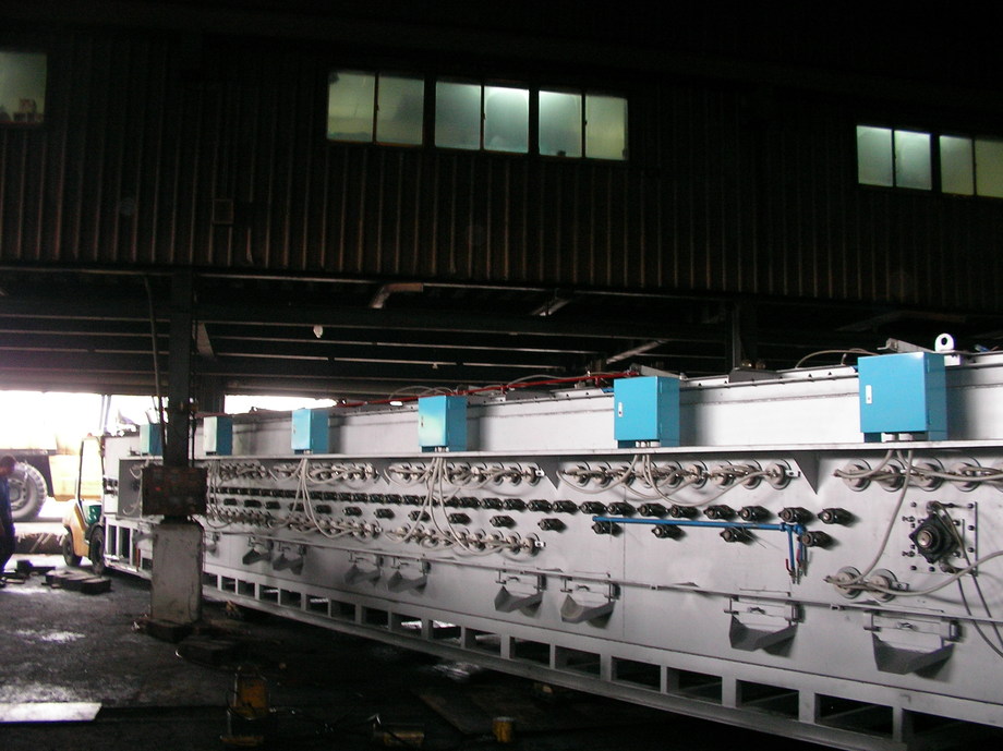 堆高機搬運-熱處理爐