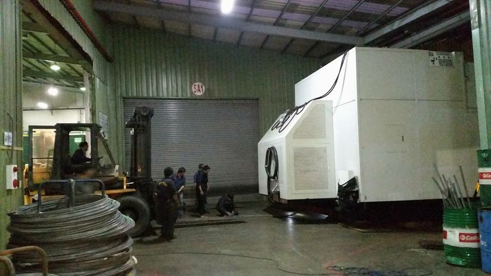 吊車起重機搬運加堆高機搬運-153噸機械搬運工程