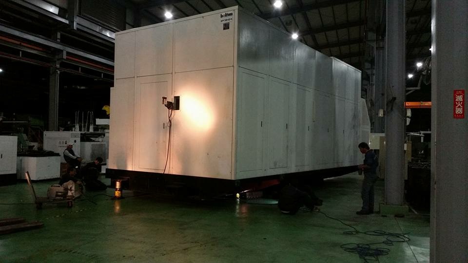 吊車起重機搬運加堆高機搬運-153噸機械搬運工程