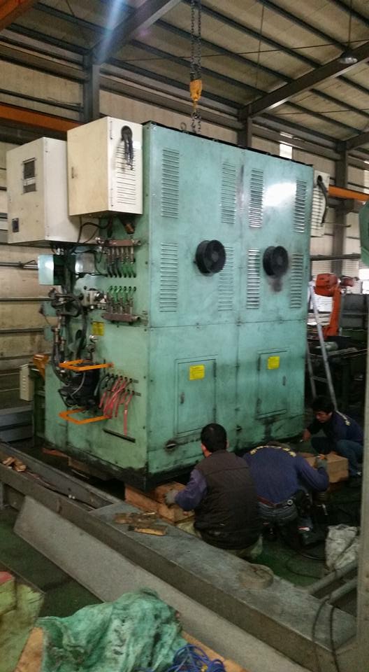 吊車起重機搬運-大型機器搬運遷移定位