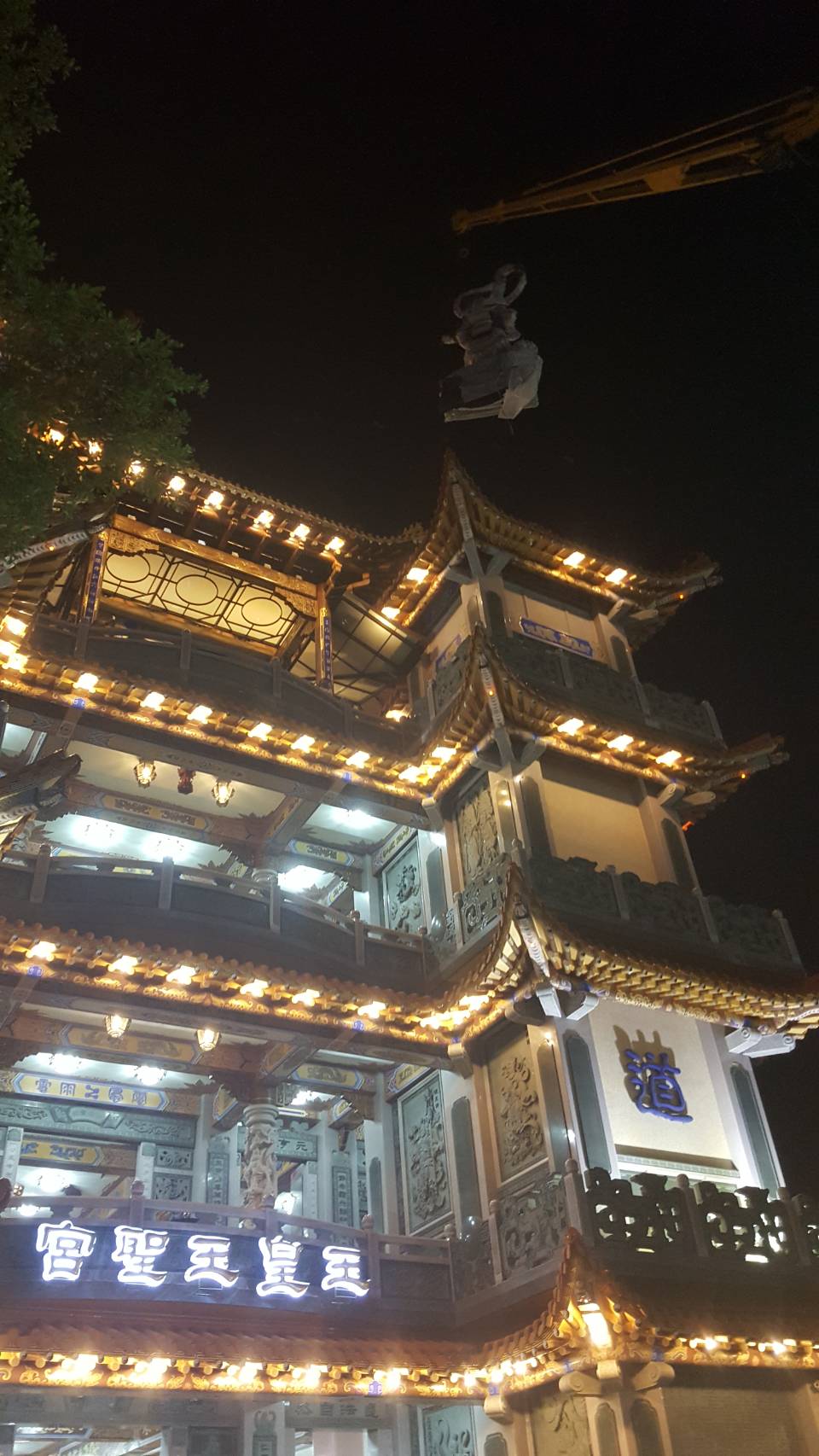 吊車起重吊掛-高難度神像吊掛安座工程&nbsp;