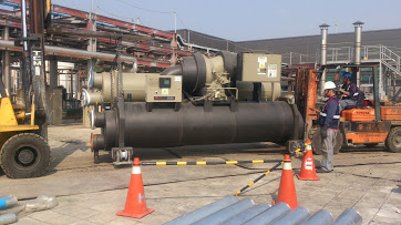 堆高機搬運-住華科技頂樓冰水機搬運工程