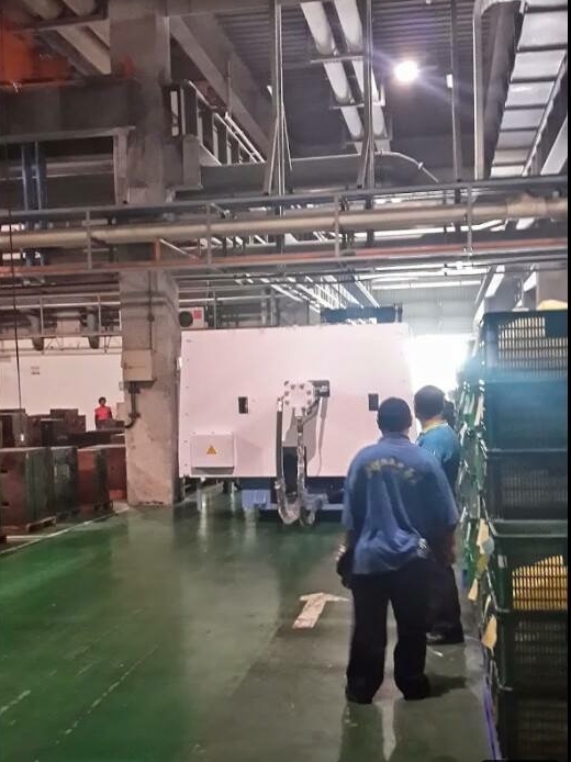 堆高機搬運-堤維西交通射出機搬運工程