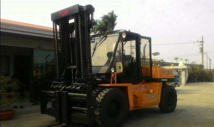 全新堆高機報到-新成員15T堆高機