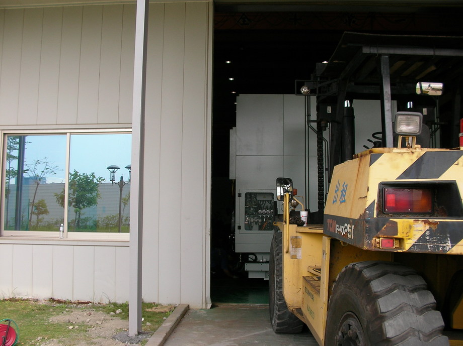 堆高機搬運-工廠遷移承包