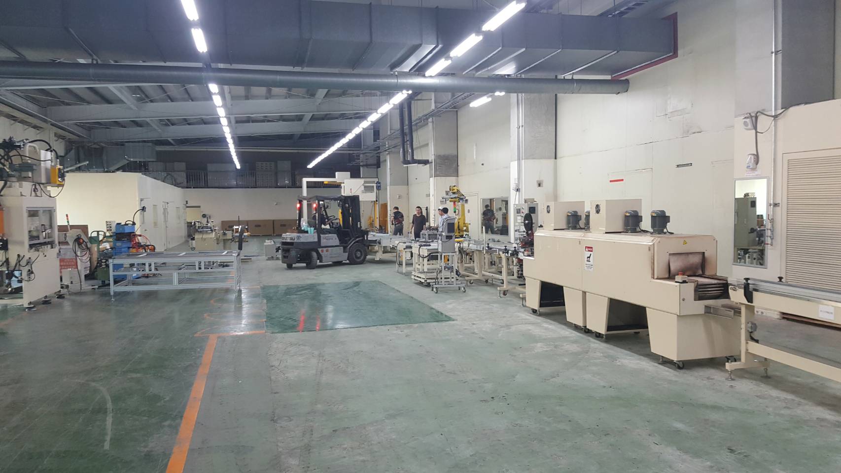 堆高機搬運-整套打包線搬運組立工程