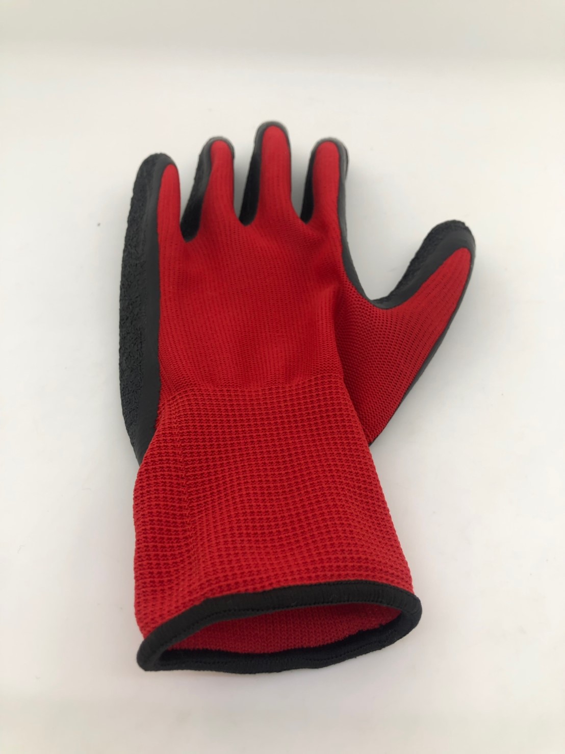 沾乳膠皺褶手套&nbsp;