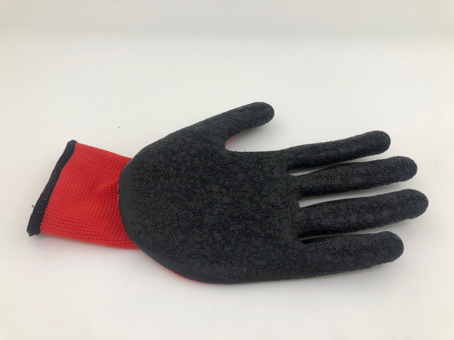 沾乳膠皺褶手套&nbsp;