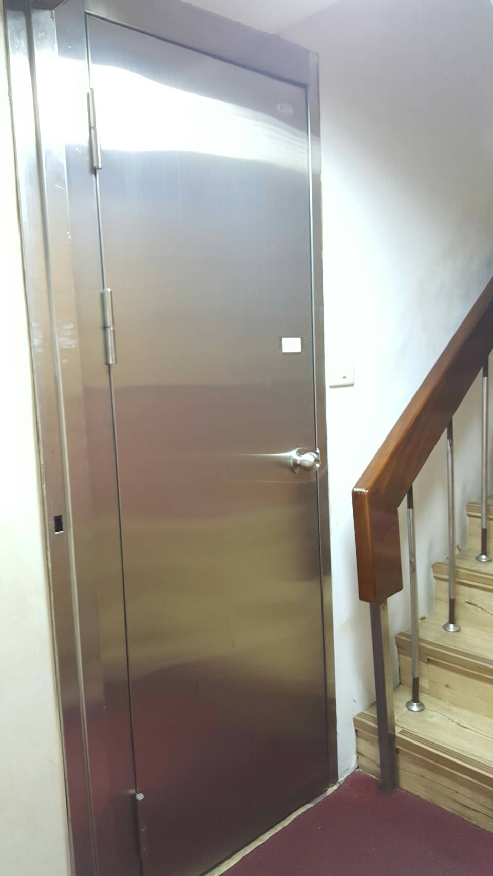 不銹鋼防火門安裝