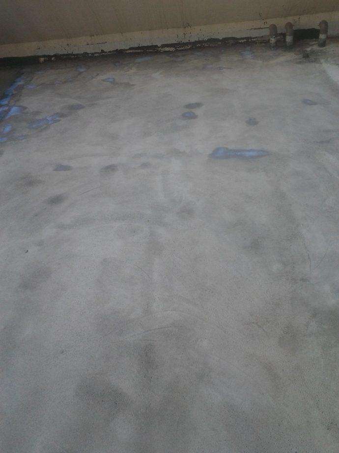 屋頂PU防水-素地整理打底1