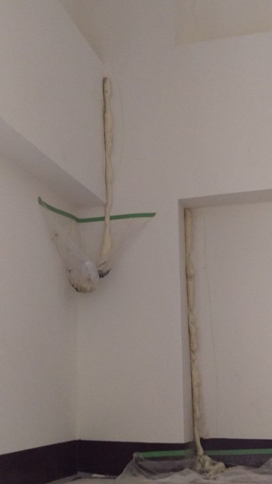 高雄後昌路六樓透天從一樓到六樓窗戶樓梯間抓漏