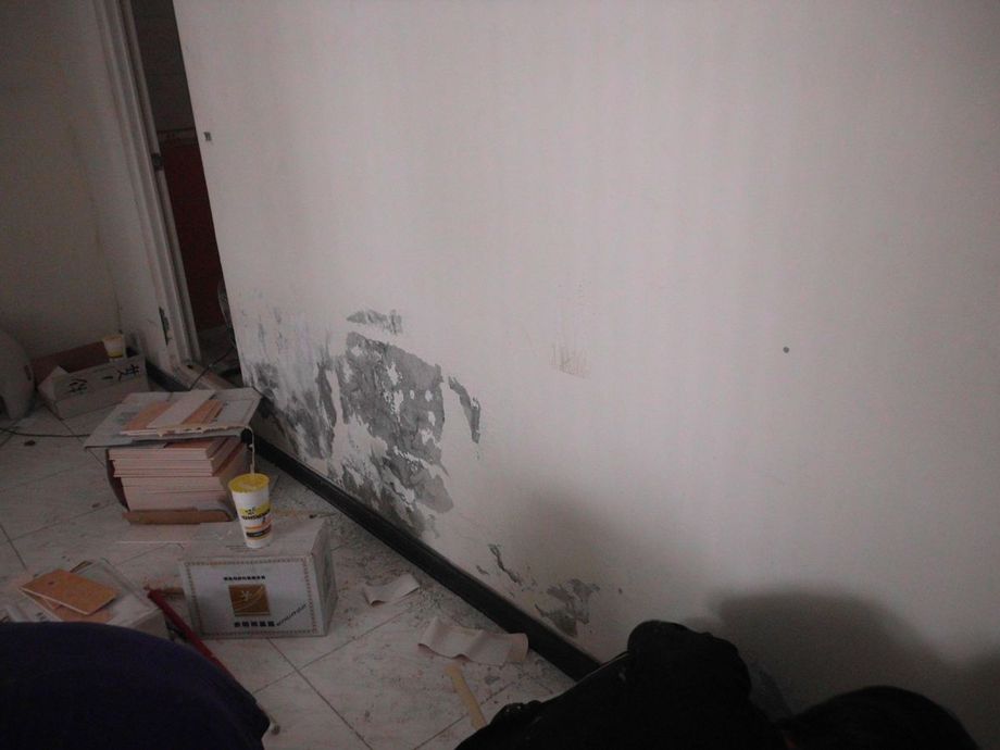 壁癌處理-施工中