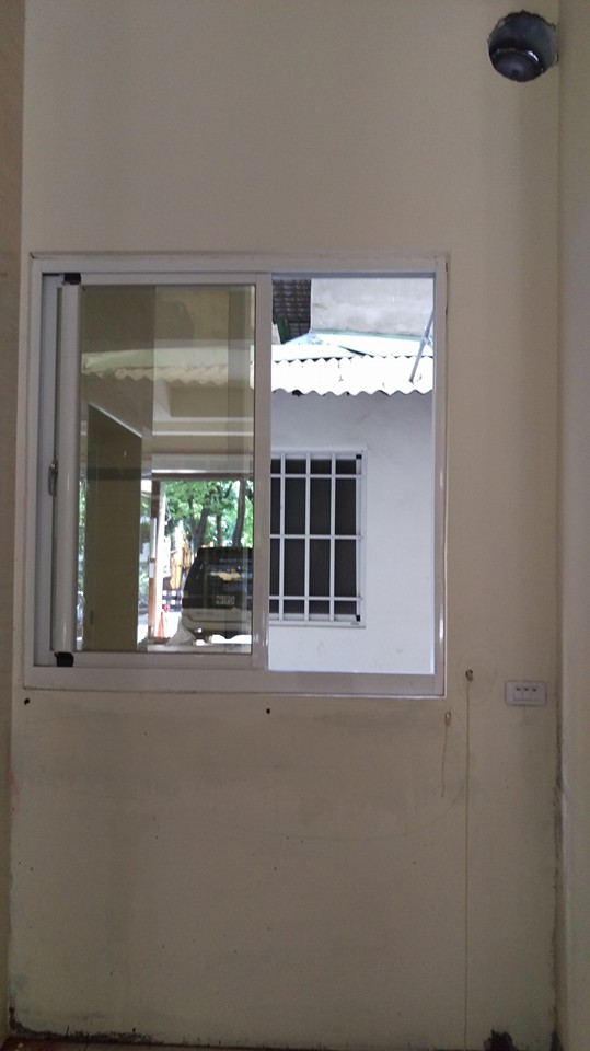 高雄後昌路六樓透天從一樓到六樓窗戶樓梯間抓漏