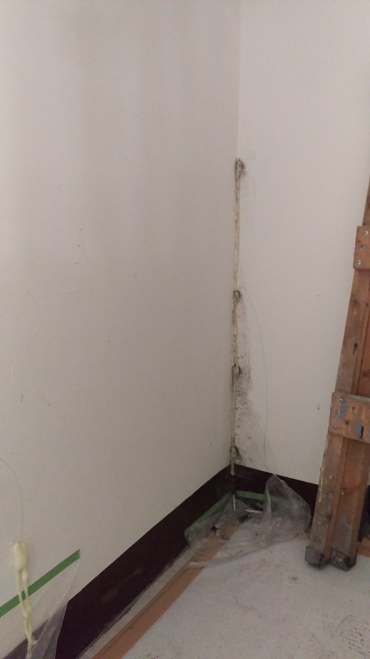 高雄後昌路六樓透天從一樓到六樓窗戶樓梯間抓漏