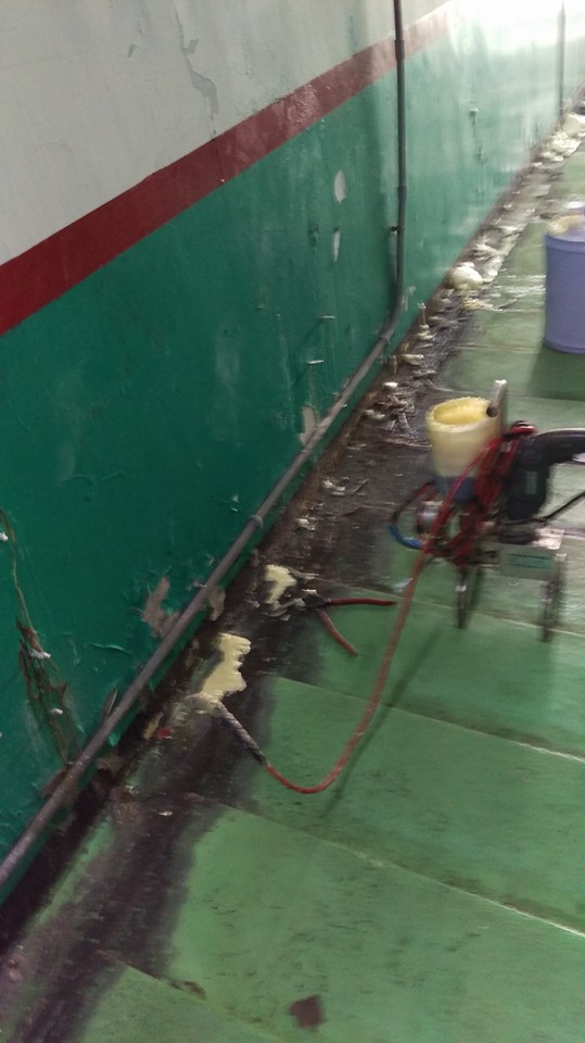 崇德24街崇德華夏地下室抓漏