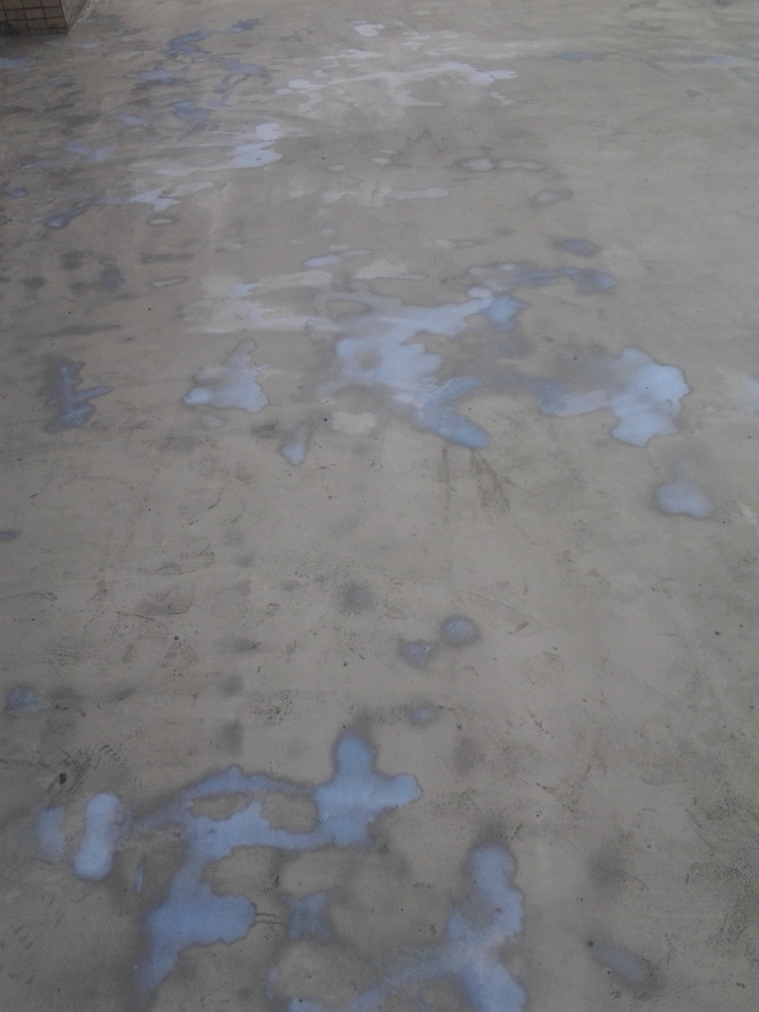 屋頂PU防水-素地整理打底2