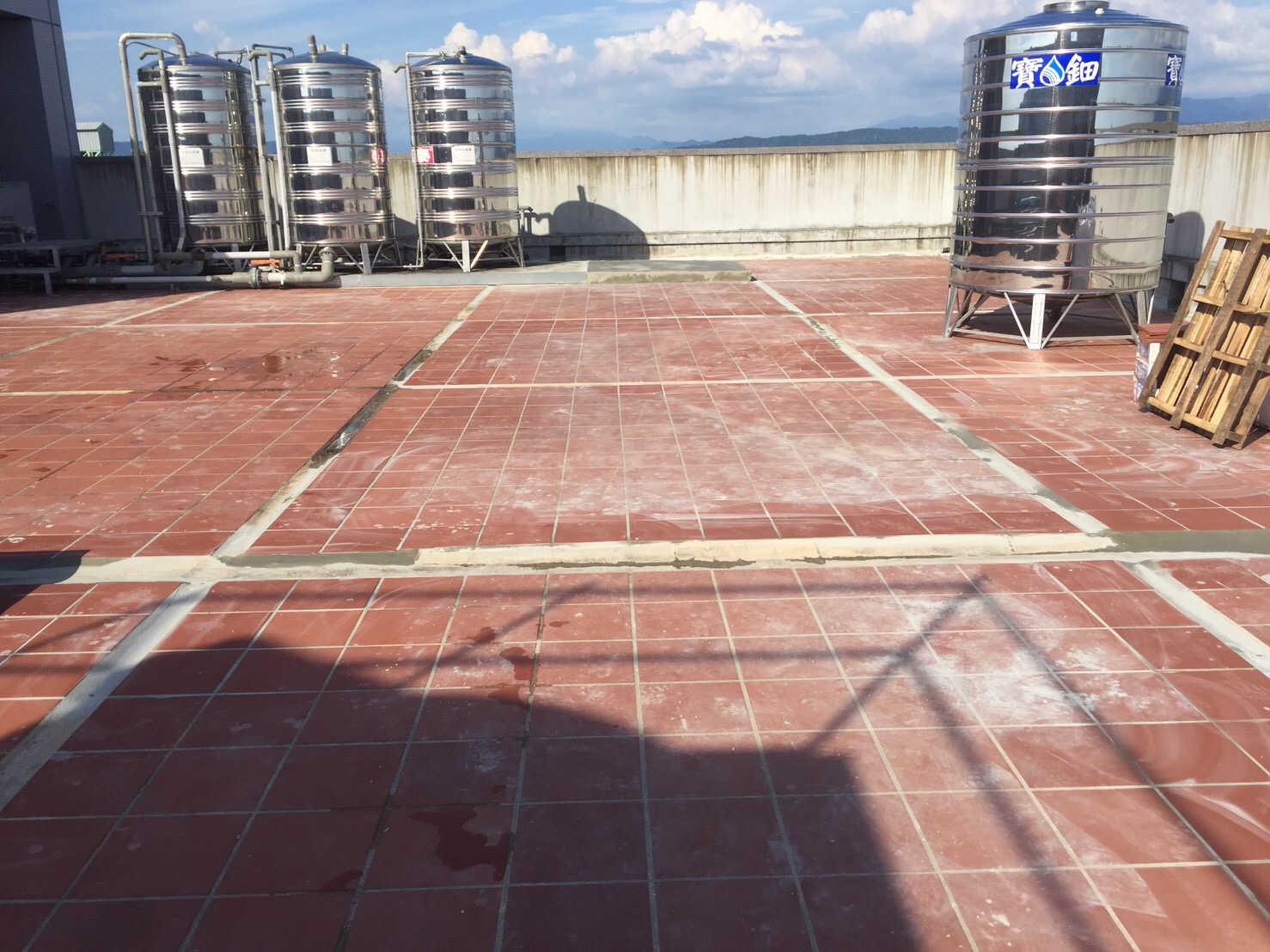 斗六頂樓瓷磚修理工程