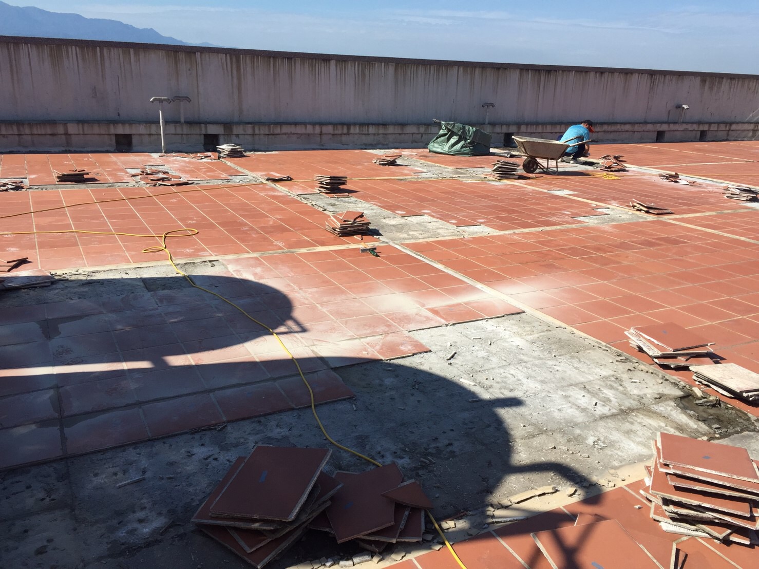 斗六頂樓瓷磚修理工程