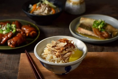 嘉義噴水雞肉飯-五星平價雞肉飯餐廳 | 嘉義必吃美食 | 便當外送-便當餐盒