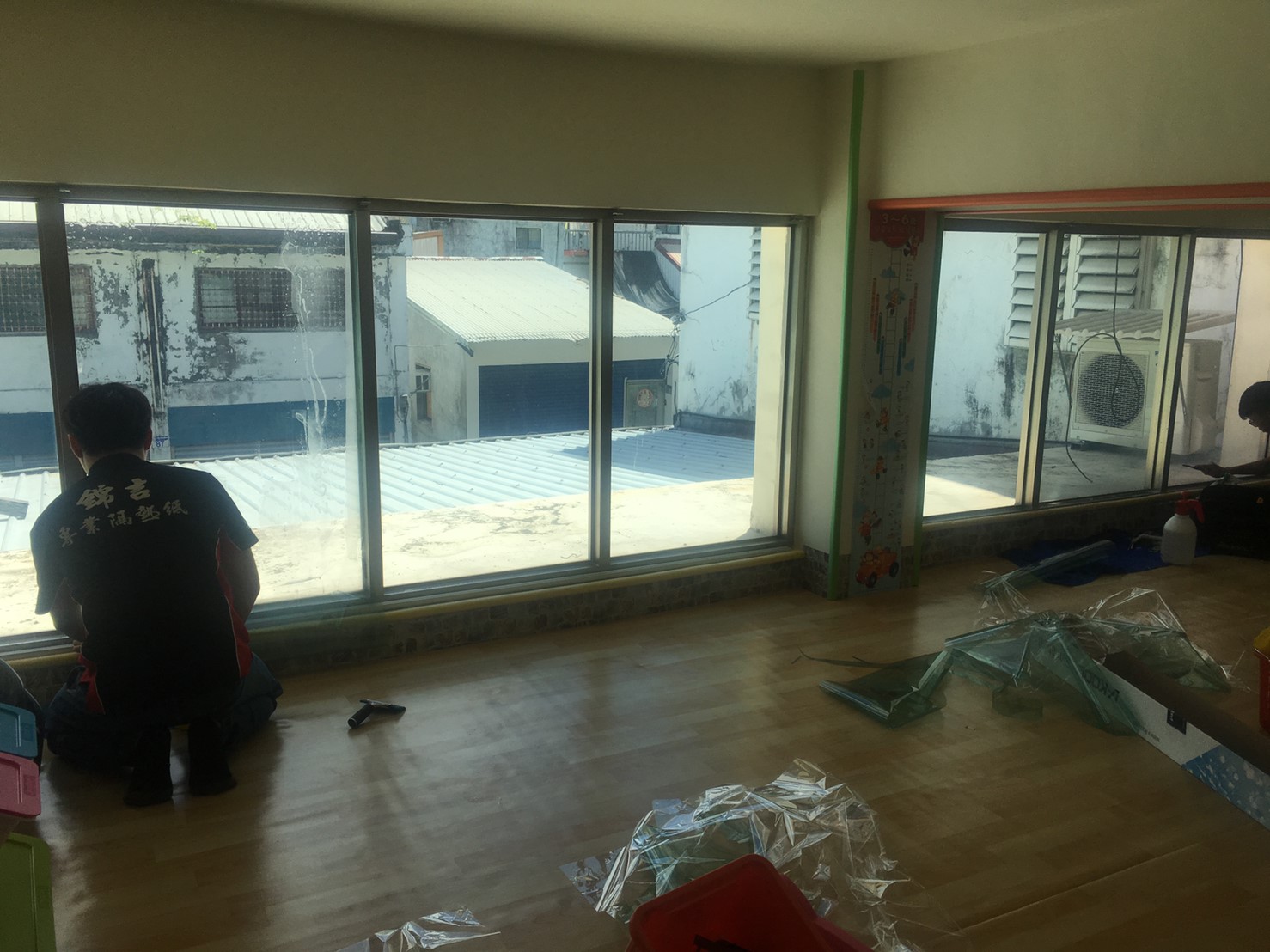 幼稚園隔熱紙施工
