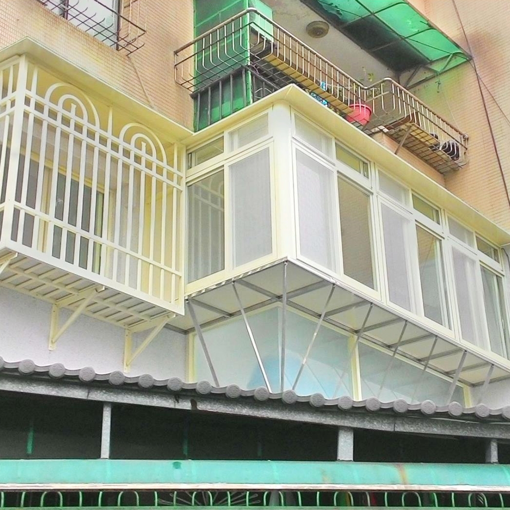 陽台鋁門窗