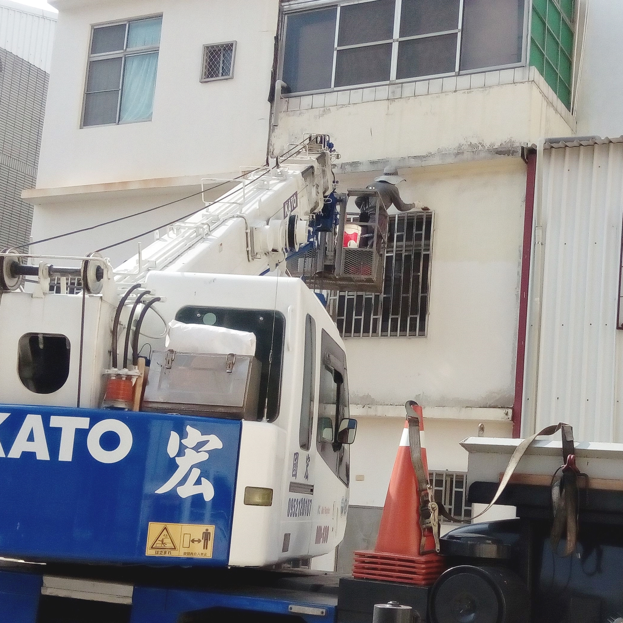 外牆油漆高空作業
