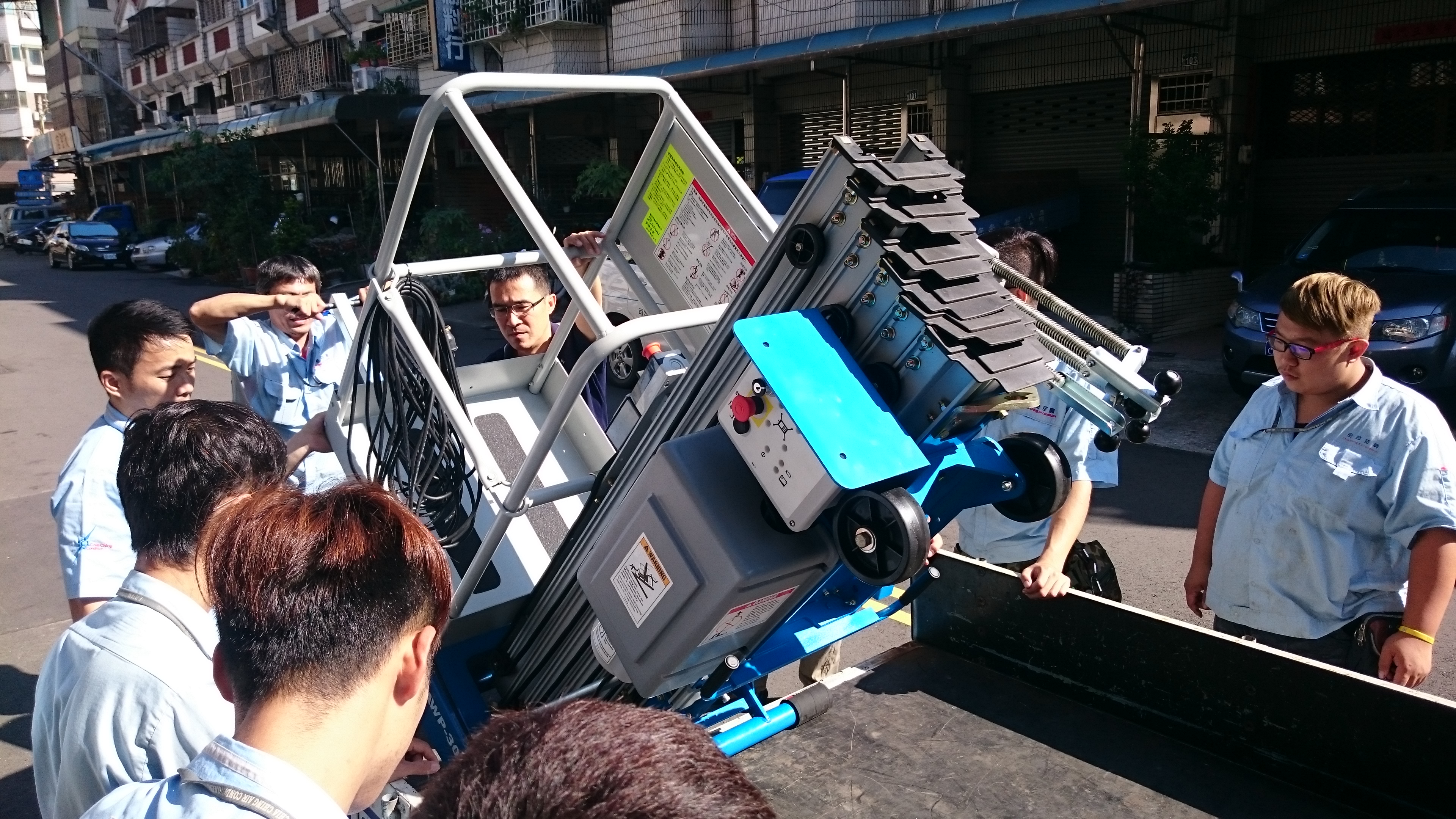 自走車操作作業