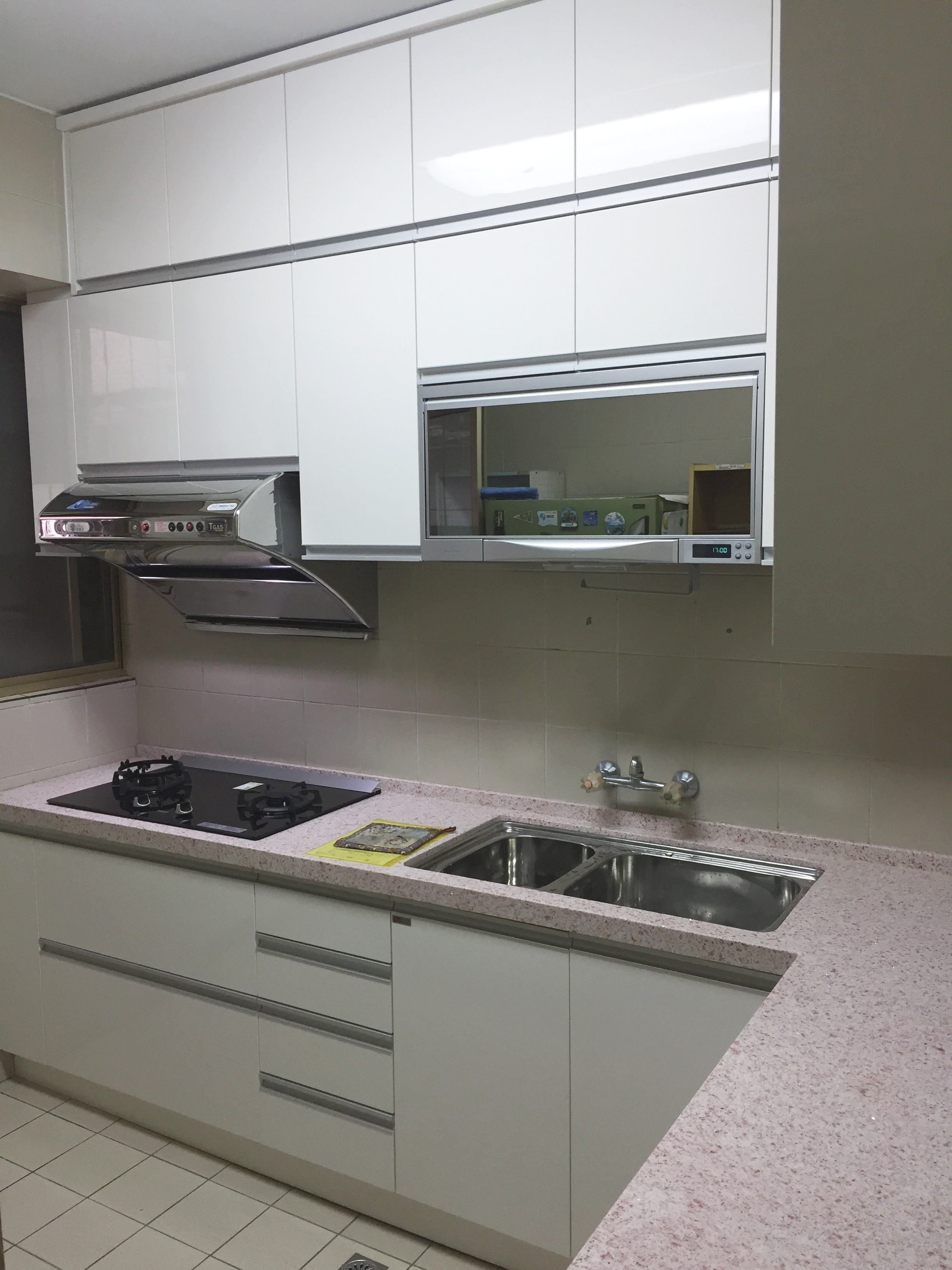 系統廚具.烘碗機.瓦斯爐.流理台-乙和成廚具安裝維修