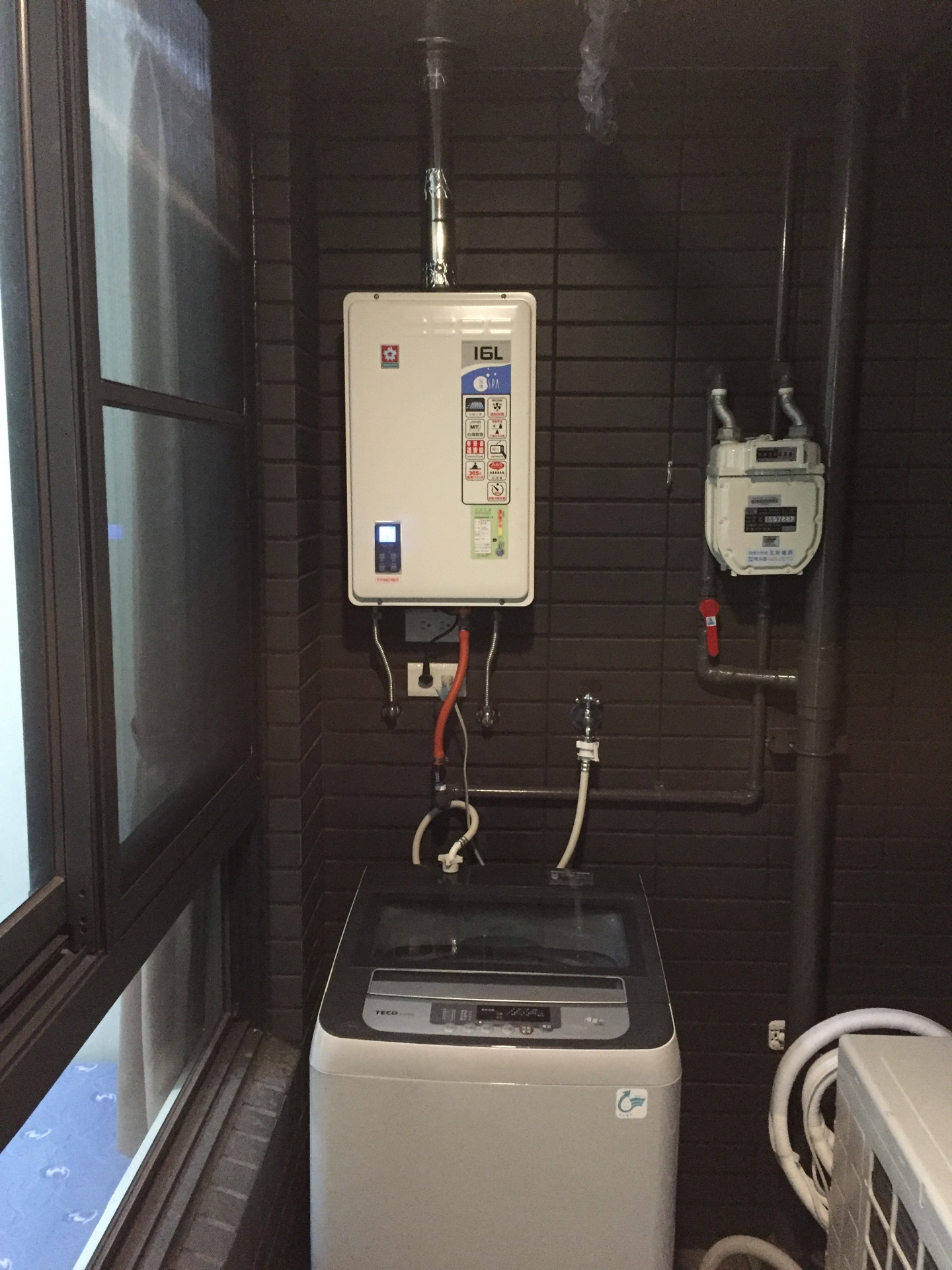 櫻花牌熱水器安裝-乙和成廚具安裝維修