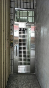 錢發不鏽鋼門窗,台中不鏽鋼氣密窗,防盜門窗,採光罩-鋁門窗