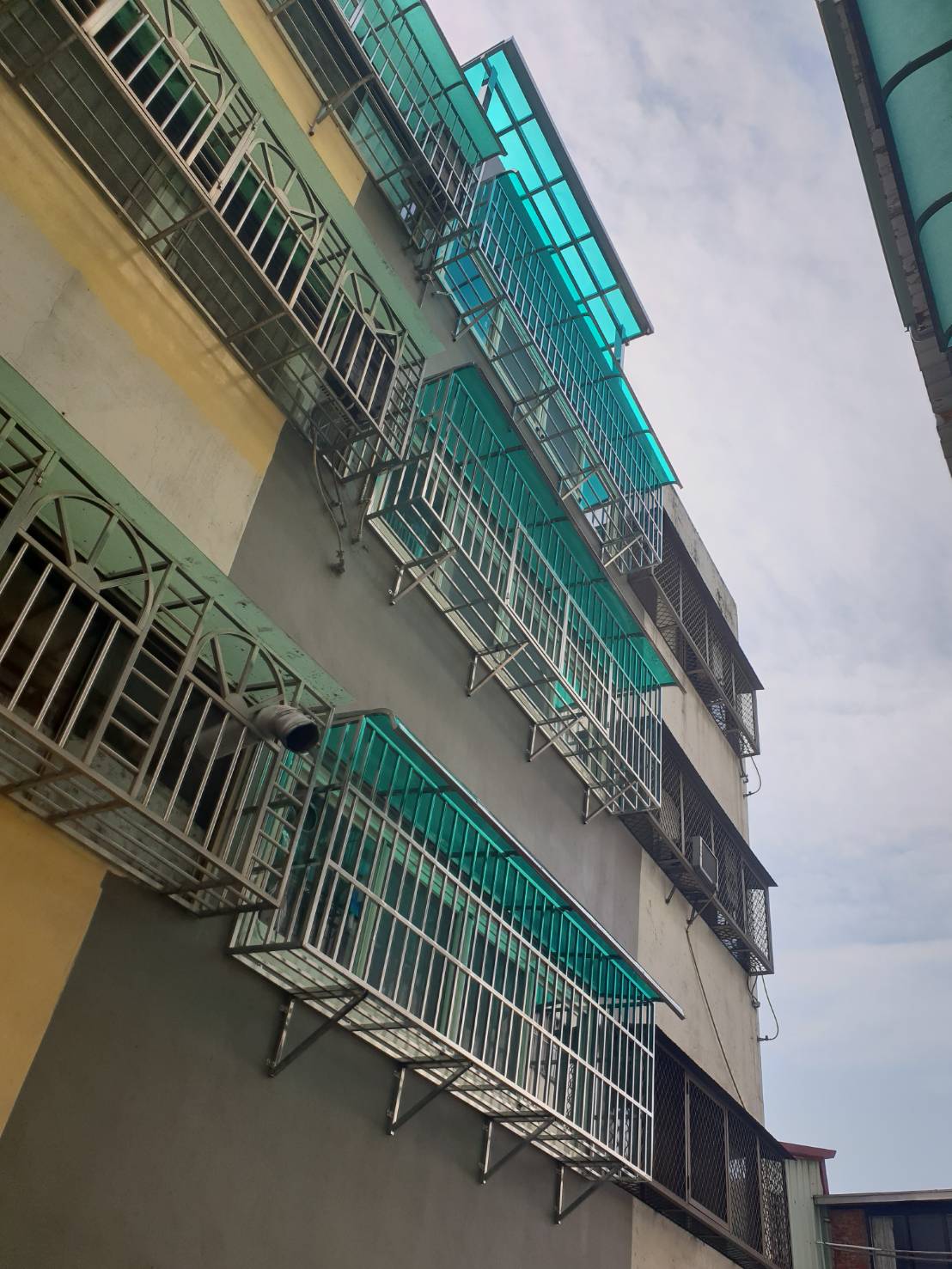 台中不銹鋼防盜門窗