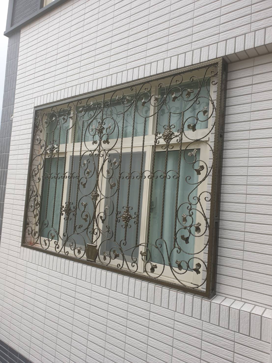 台中不銹鋼門窗