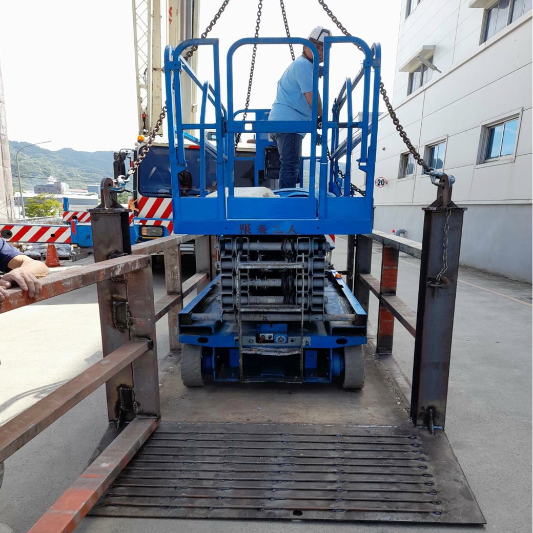 吊裝平台施工實況