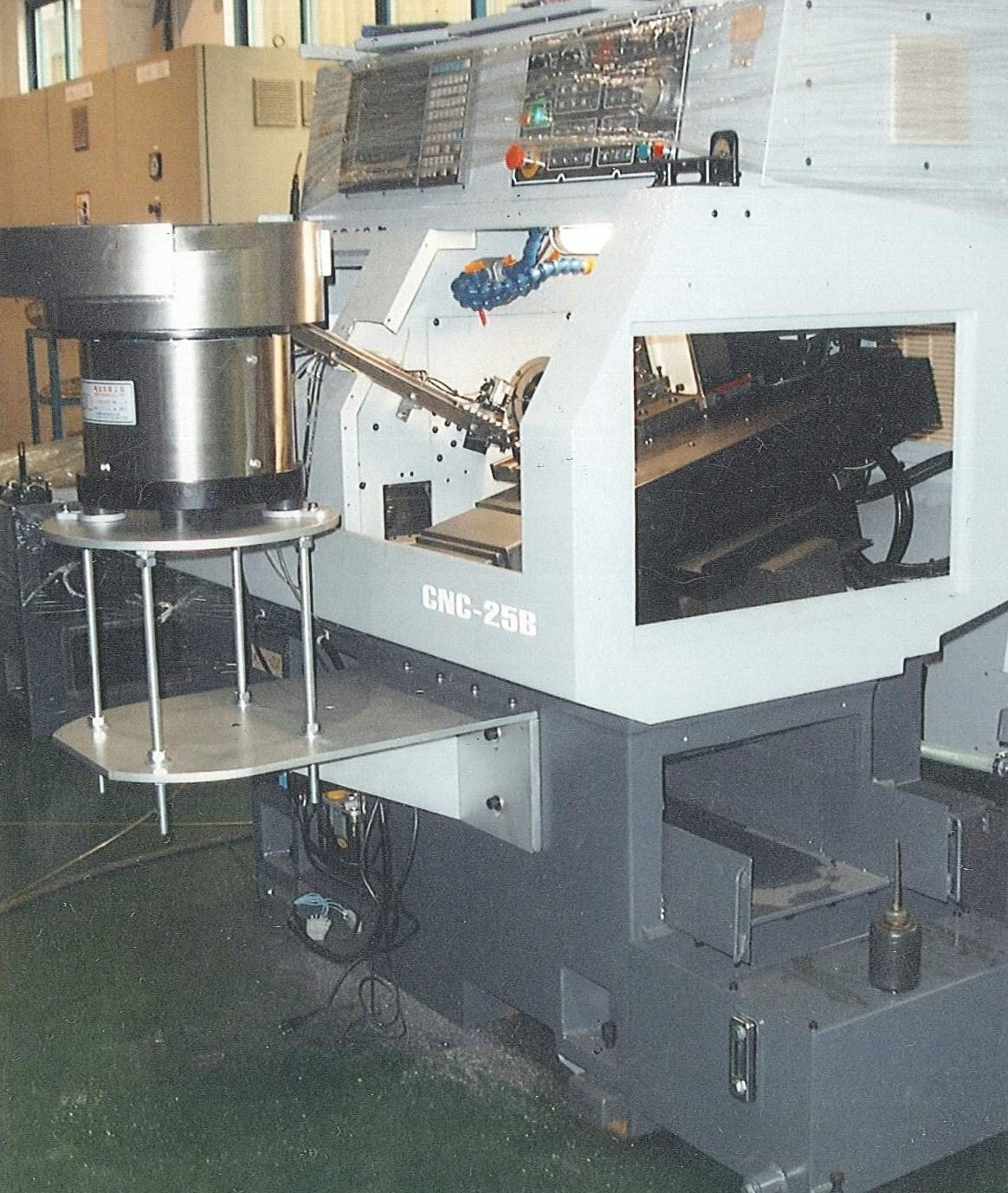 CNC車床二次加工-工業類震動整列送料機