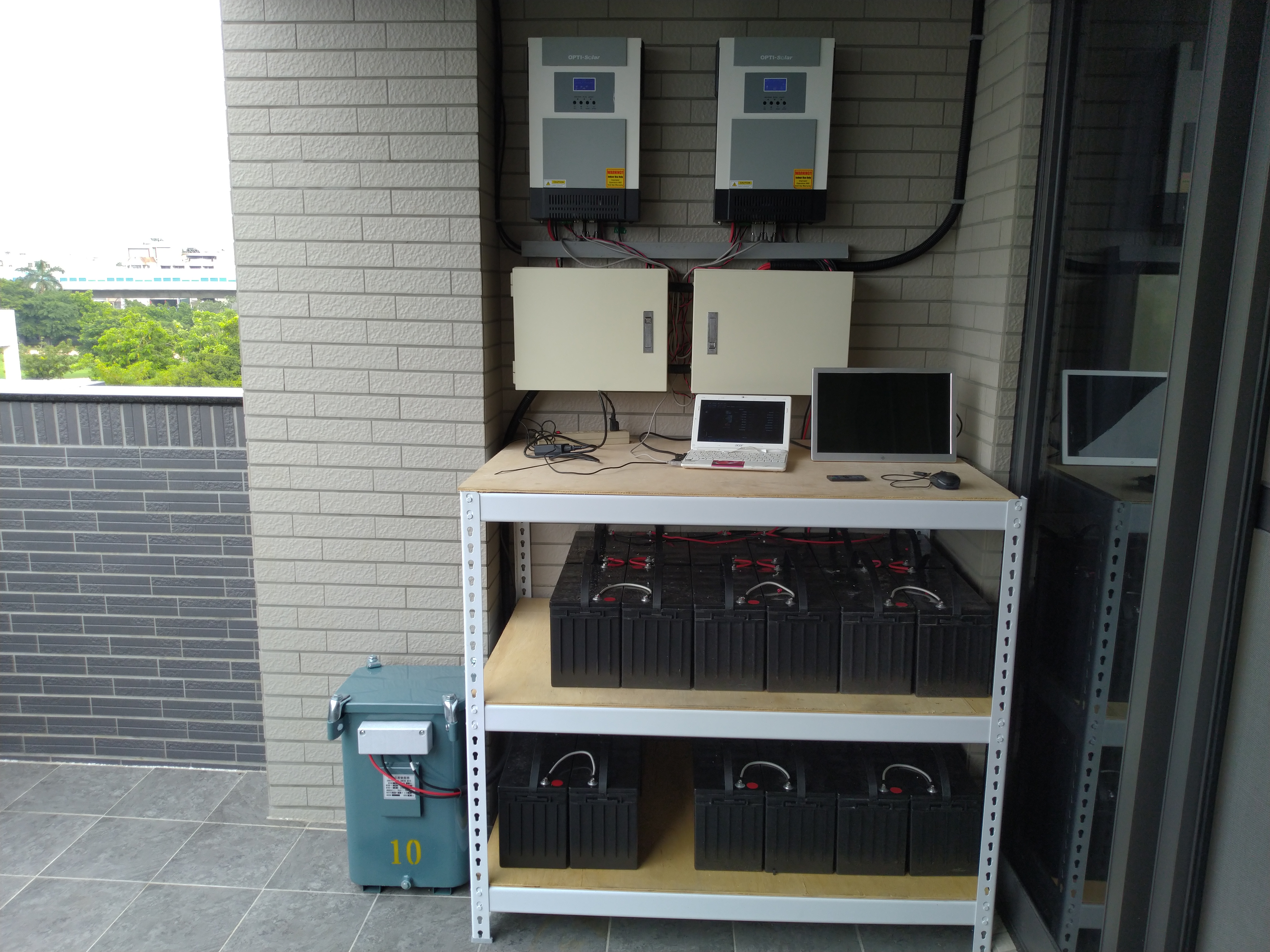 前鎮雙白機系統