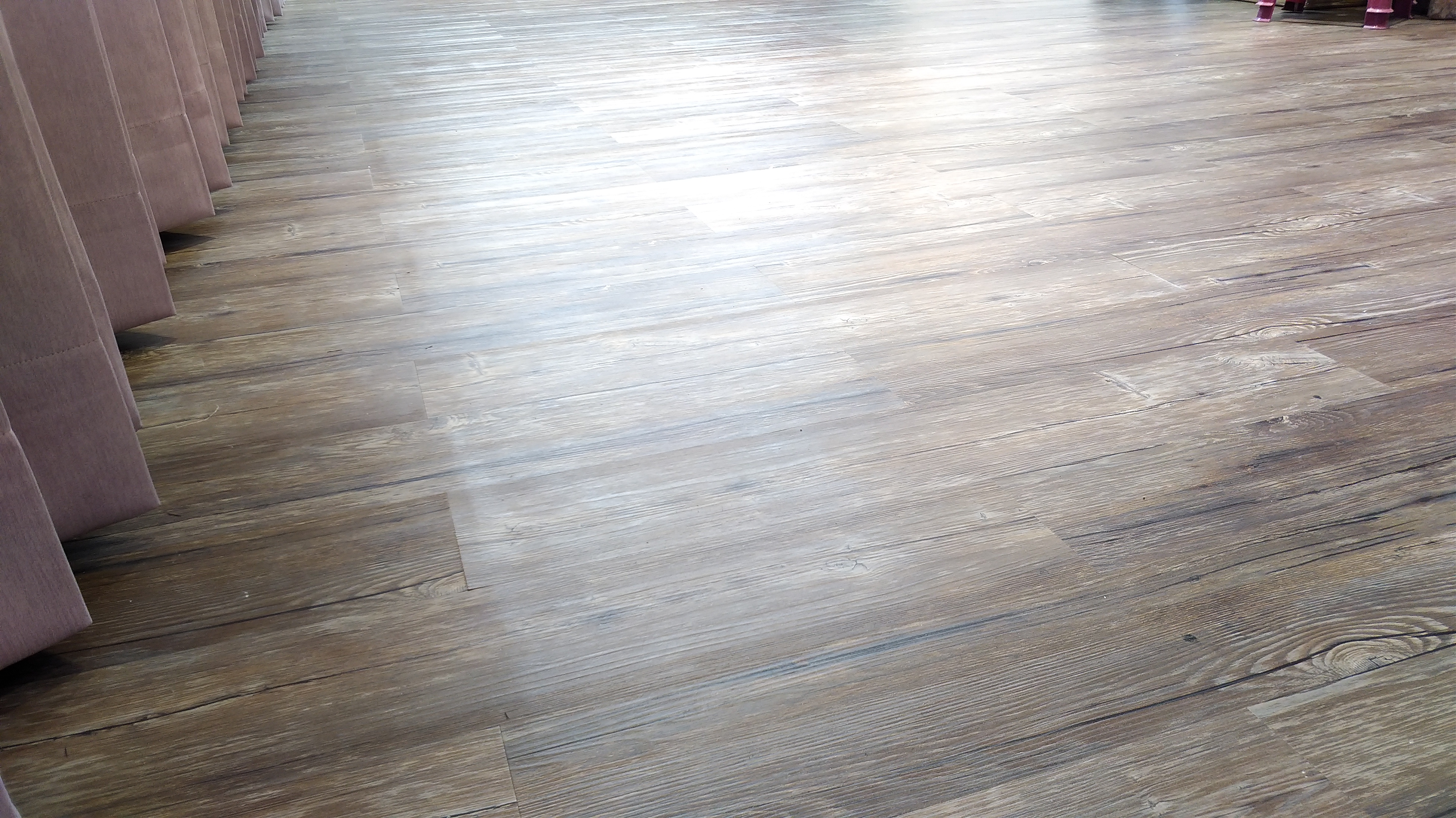 高雄塑膠地板價格