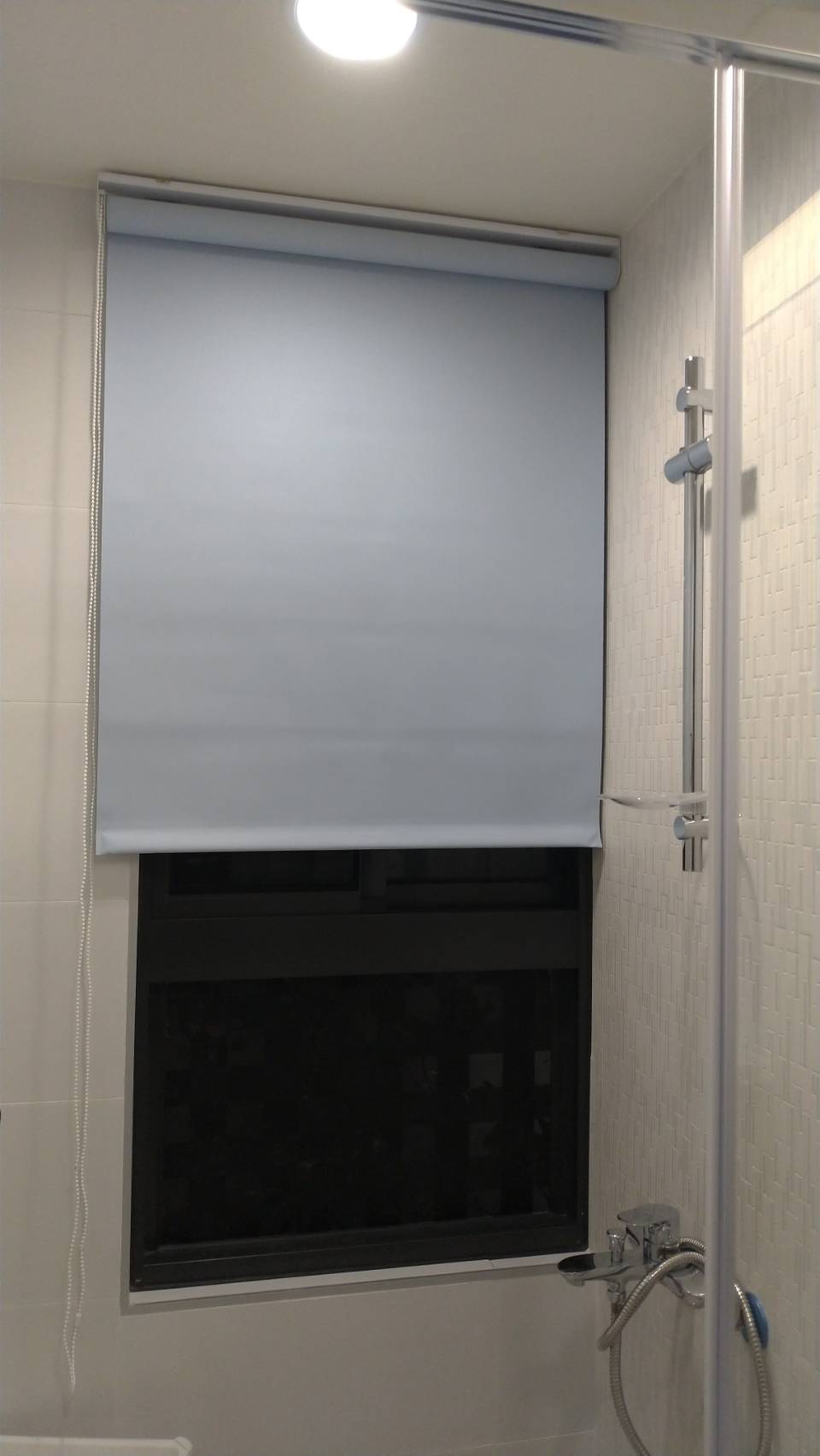 浴室專用遮光捲簾推薦