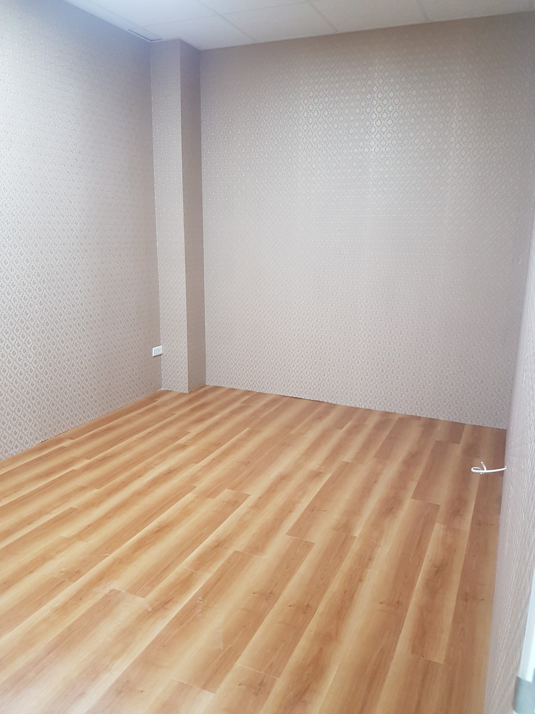 高雄PVC塑膠地板