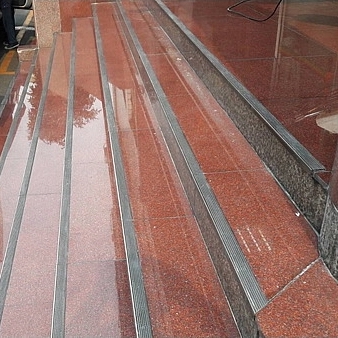 比版磨光亮光施作