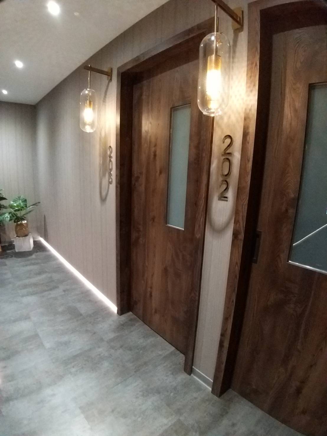 沐足足體養生館