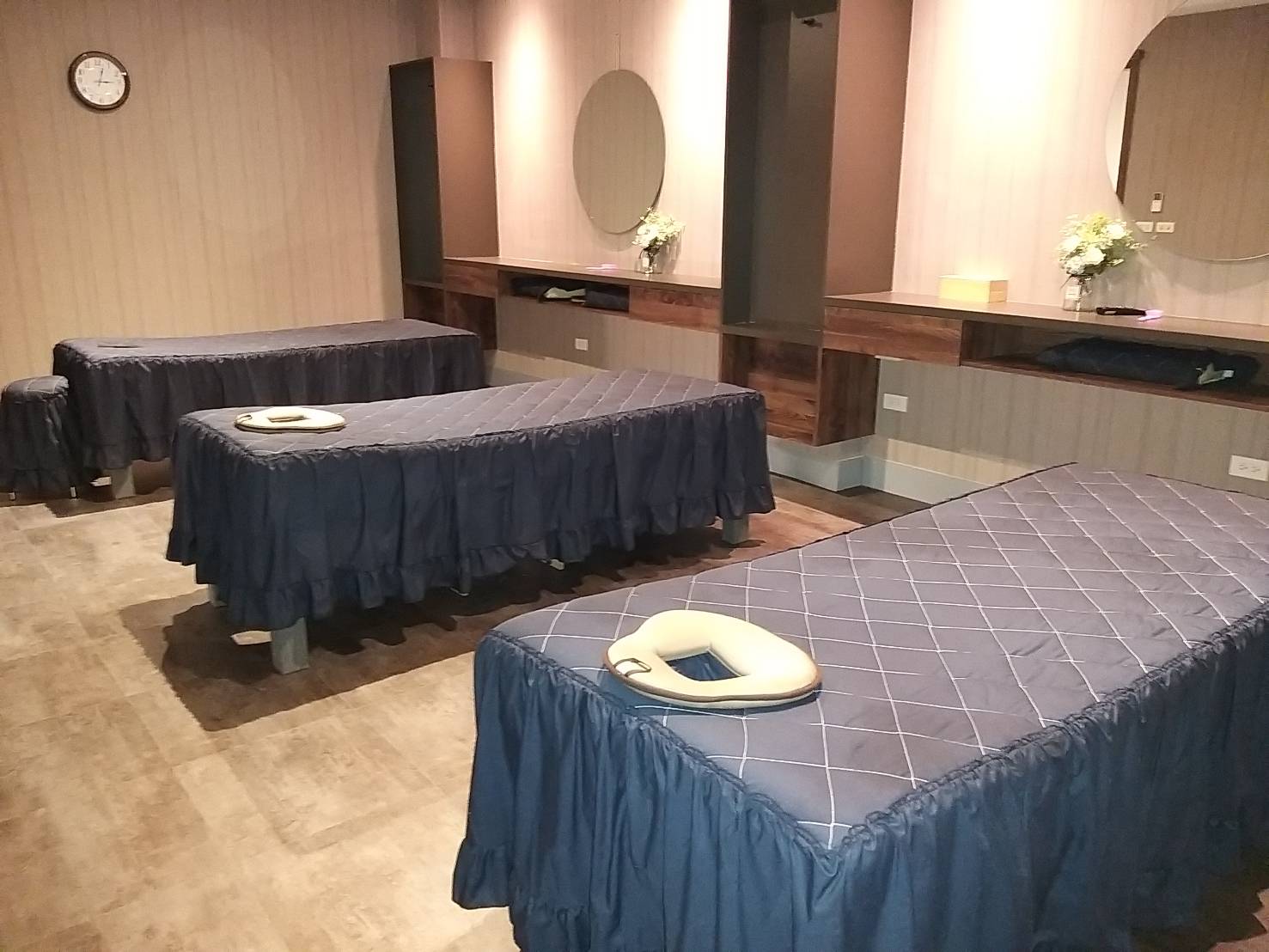 沐足足體養生館