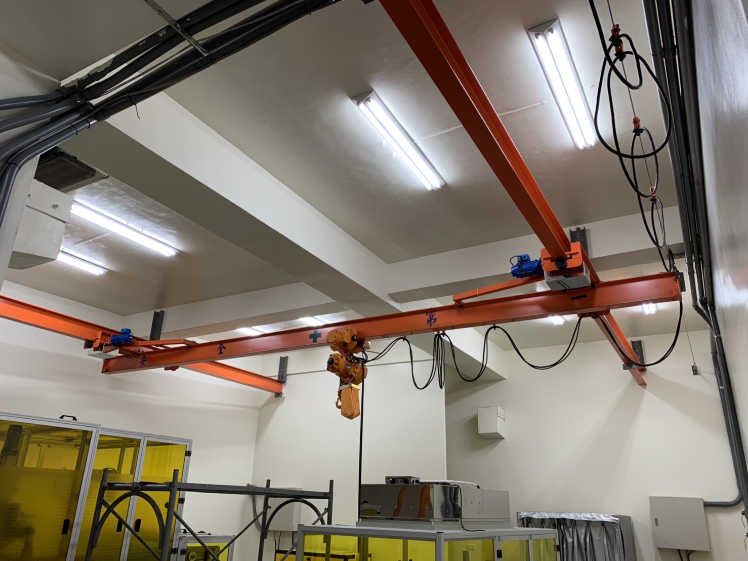 台南懸吊式天車